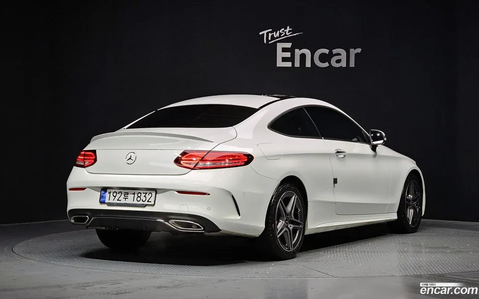 Mercedes-Benz C-Class C200 2022 — миниатюра 2