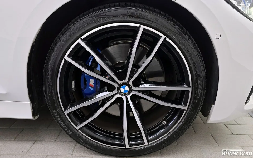BMW 3 Series 320d M 2022 — миниатюра 5