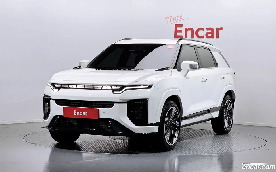 KG Mobility Actyon 1.5 2WD 2024 — фото 1, купить с доставкой в Москву