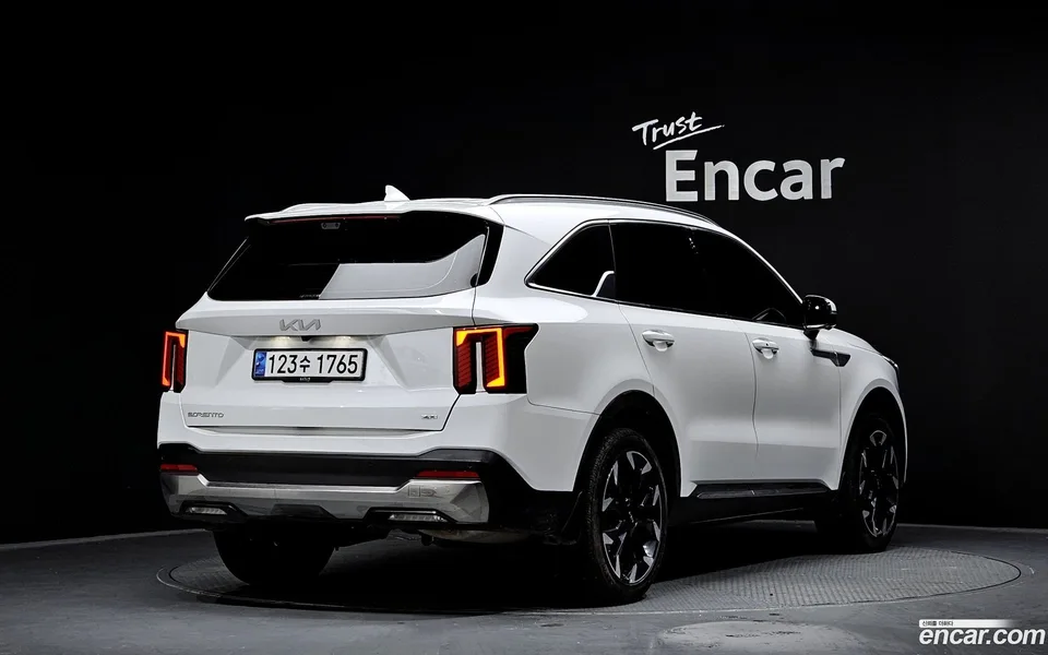 Kia Sorento 2.2 4WD 2023 — миниатюра 2