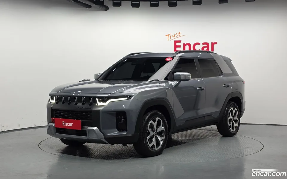 KG Mobility Torres 1.5 2WD 2022 — фото 1, купить с доставкой в Москву