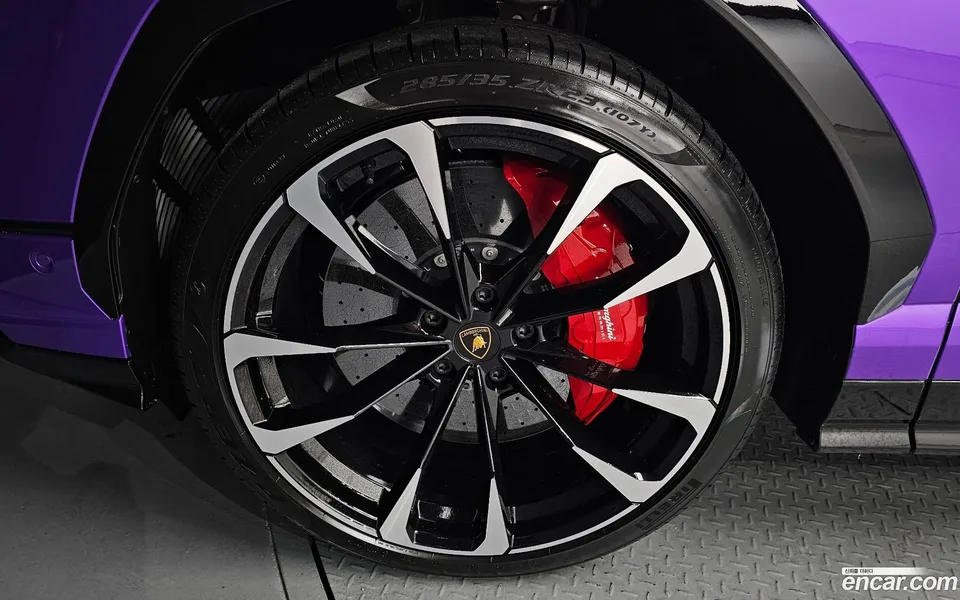 Lamborghini Urus 4.0 V8 S 2024 — миниатюра 5