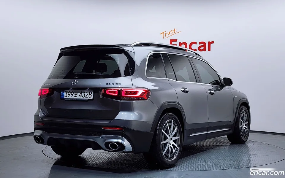 Mercedes-Benz GLB-Class AMG GLB35 4MATIC 2022 — миниатюра 2