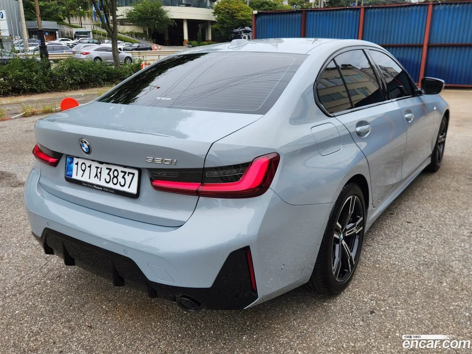 BMW 3 Series 320i M 2025 — миниатюра 3