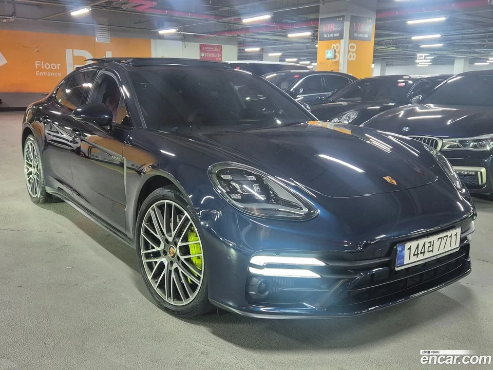 Porsche Panamera (971) 2.9 AWD E- 2023 — миниатюра 5