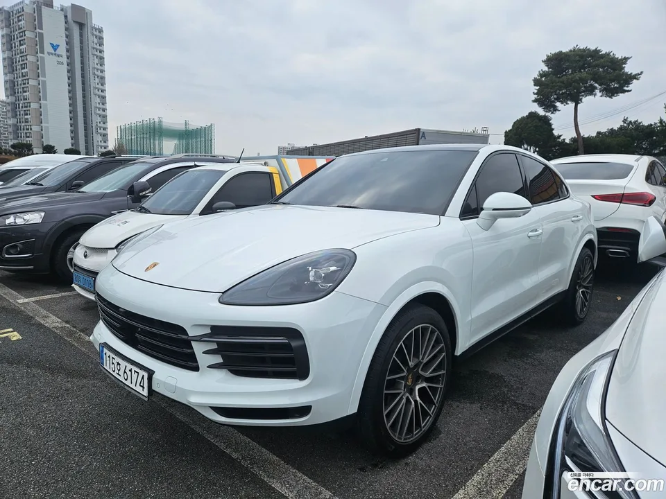 Porsche Cayenne 3.0 2023 — миниатюра 3