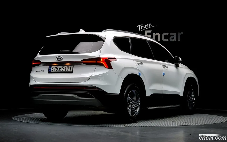 Hyundai SantaFe 2.5T 2WD 2023 — миниатюра 2