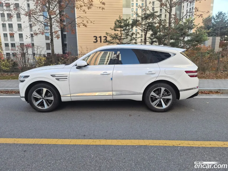 Genesis GV80 2.5T AWD 2022 — миниатюра 2