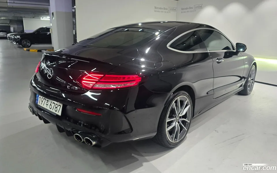 Mercedes-Benz C-Class C43 AMG 4MATIC 2022 — миниатюра 4