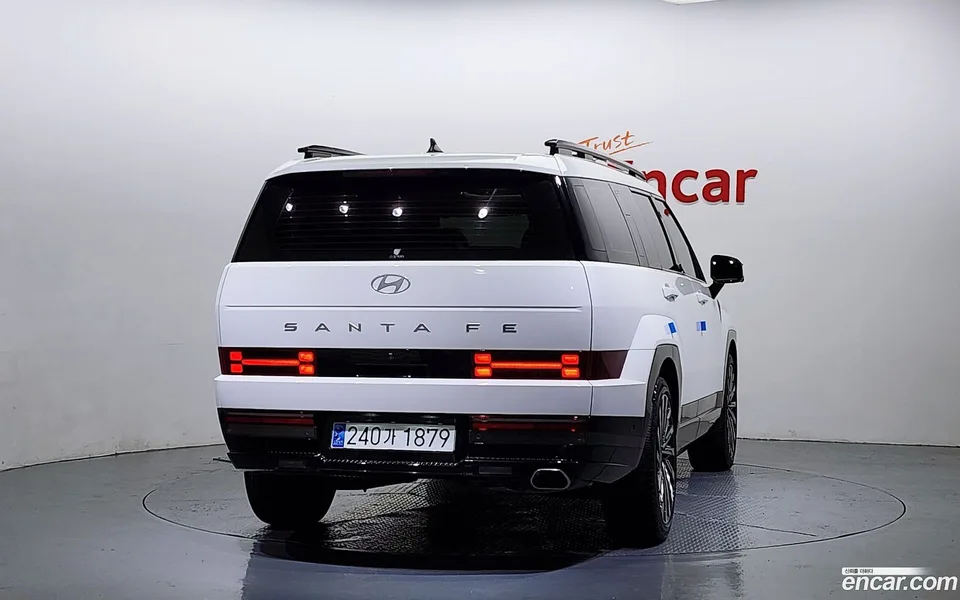 Hyundai SantaFe 2.5T 2WD 2023 — миниатюра 4