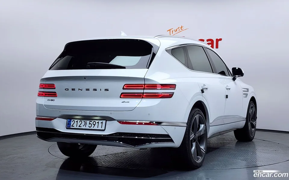 Genesis GV80 3.5T AWD 2023 — миниатюра 2