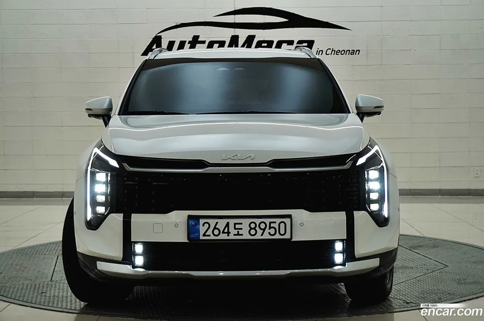 Kia Sportage Hybrid HEV 1.6 2WD 2024 — фото 1, купить с доставкой в Москву