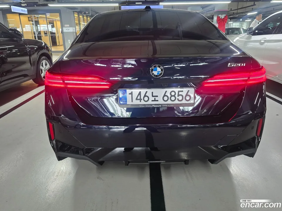BMW 5 Series 520i M 2025 — миниатюра 4