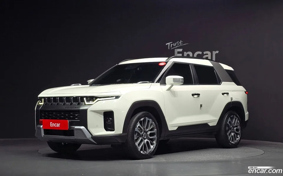 KG Mobility Torres 1.5 2WD 2023 — фото 1, купить с доставкой в Москву