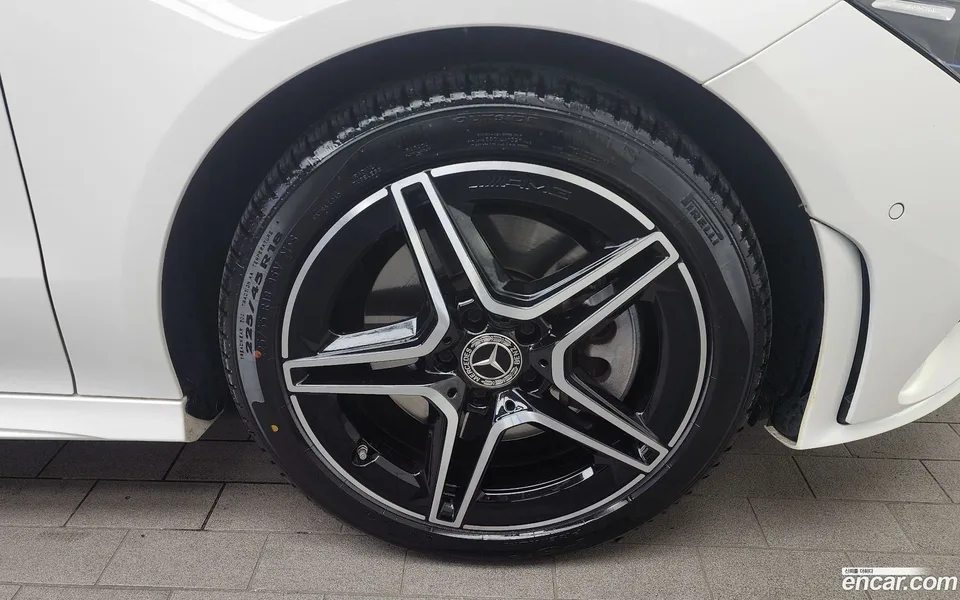 Mercedes-Benz CLA-Class CLA250 4MATIC 2022 — миниатюра 5