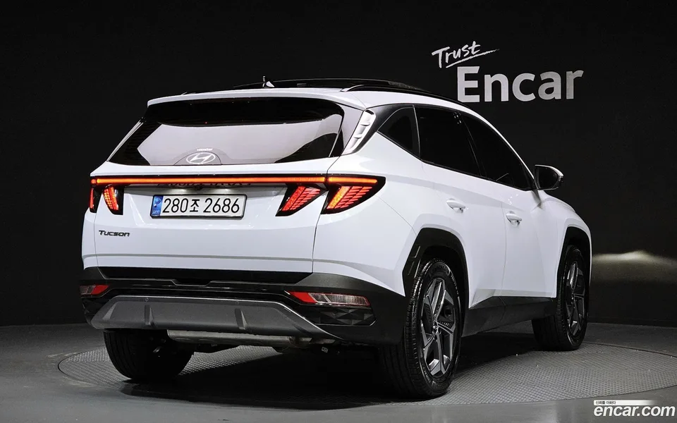 Hyundai Tucson 1.6 2WD 2022 — миниатюра 2