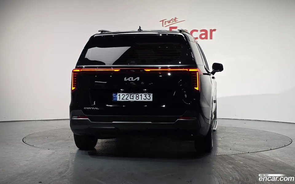 Kia Carnival 7 2023 — миниатюра 4