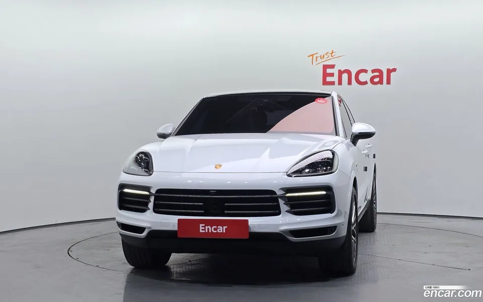 Porsche Cayenne 3.0 E- 2022 — миниатюра 3