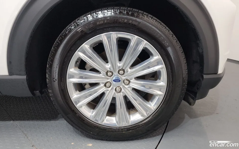 Ford Explorer 2.3 4WD 2023 — миниатюра 5