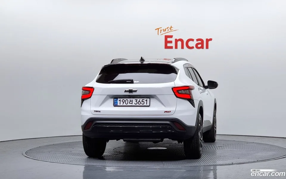 Chevrolet Trax Crossover 1.2 RS 2024 — миниатюра 4