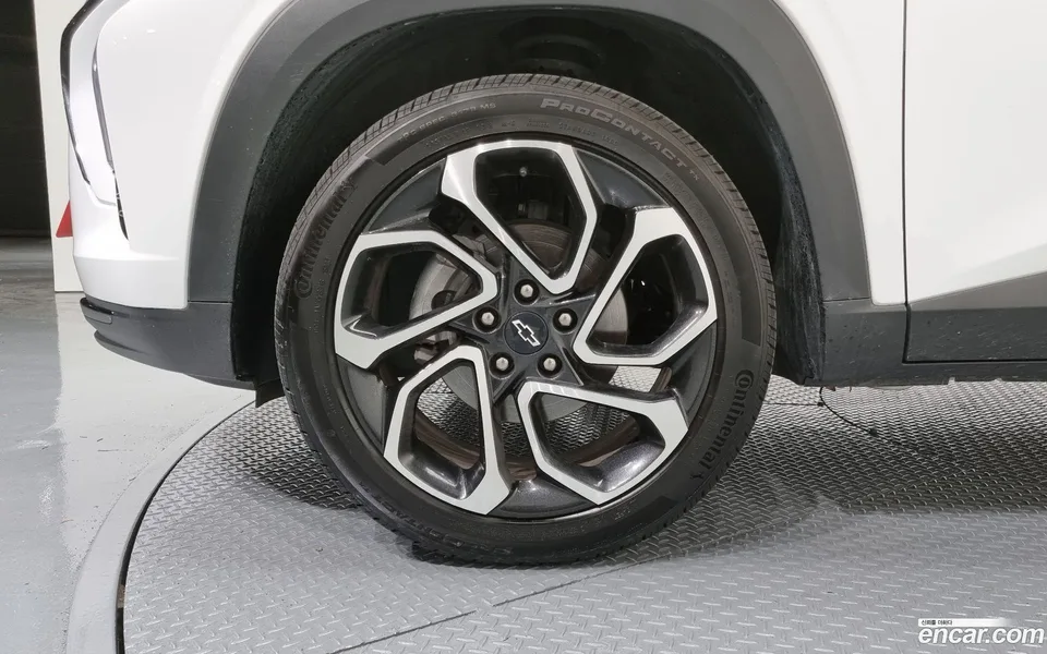 Chevrolet Trax Crossover 1.2 RS 2024 — миниатюра 5