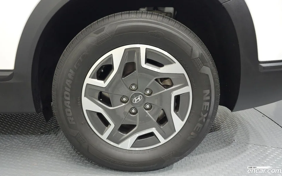Hyundai SantaFe HEV 1.6 2WD 2022 — миниатюра 5