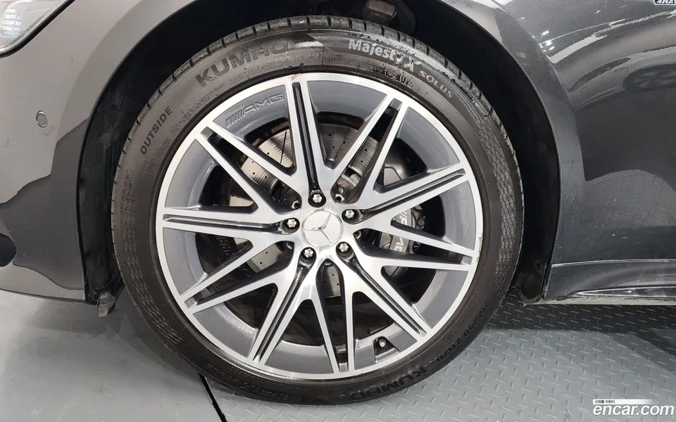 Mercedes-Benz AMG GT 4 43 4MATIC+ 2022 — миниатюра 5