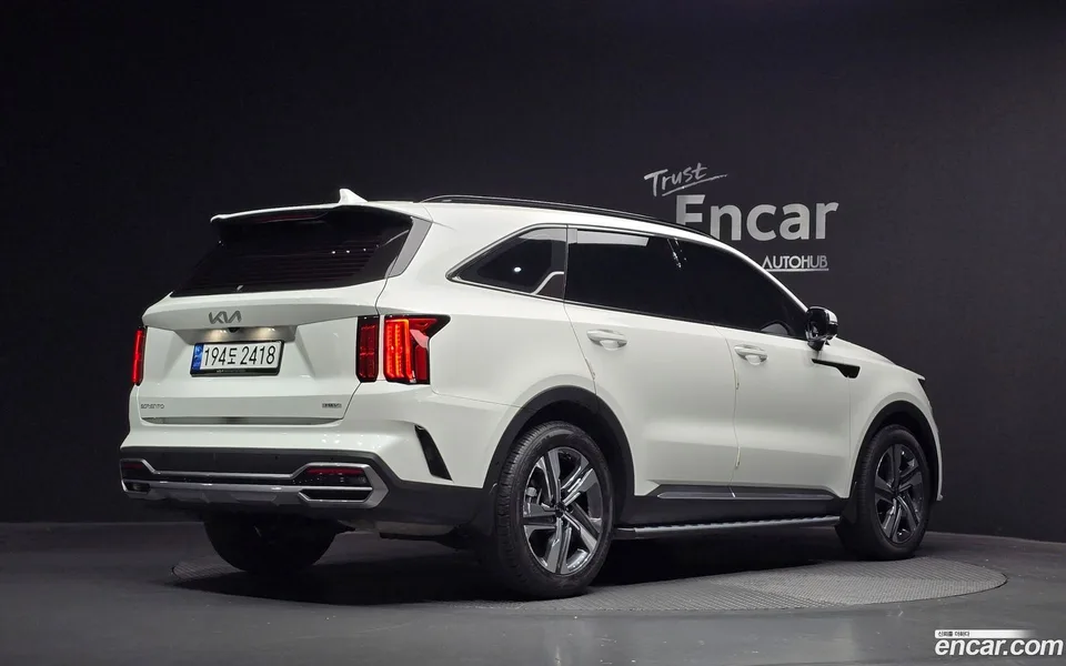 Kia Sorento HEV 1.6 4WD 2022 — миниатюра 2