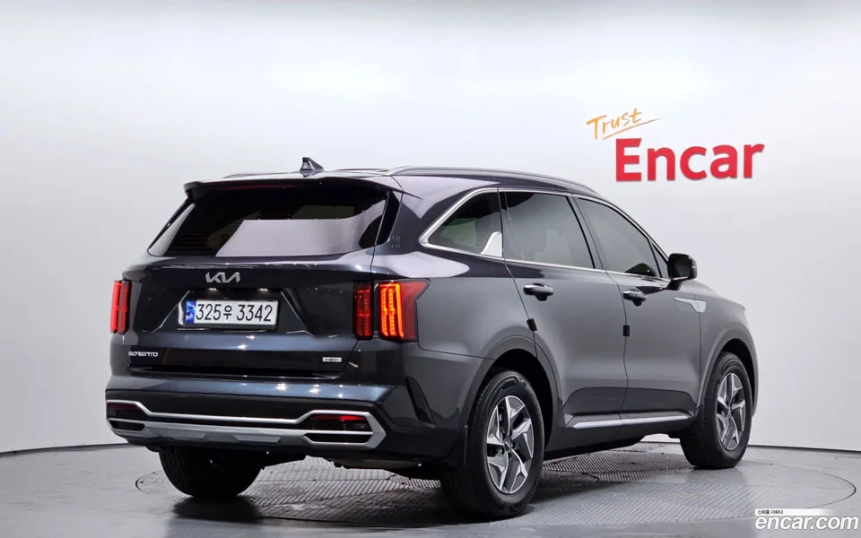 Kia Sorento HEV 1.6 4WD 2022 — миниатюра 2