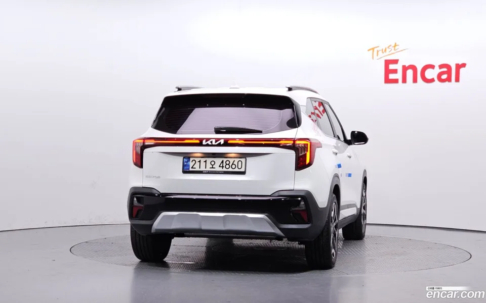 Kia Seltos 1.6 2WD 2023 — миниатюра 4