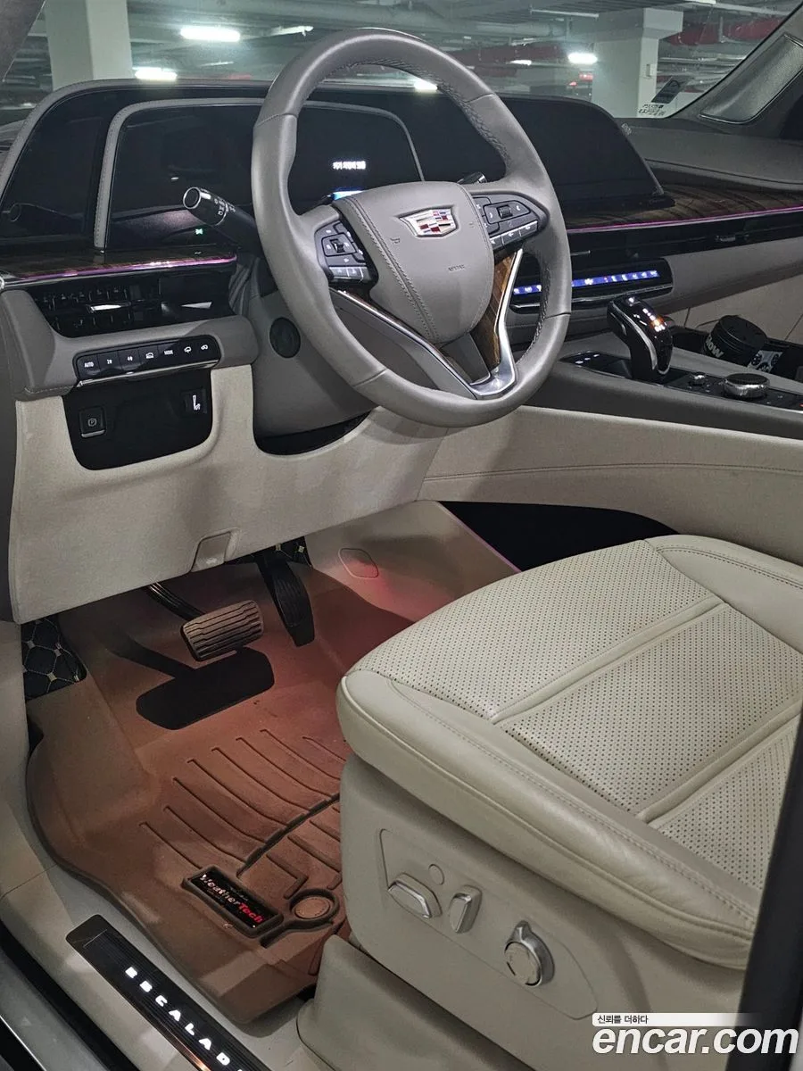 Cadillac Escalade 6.2 ESV 2022 — миниатюра 2