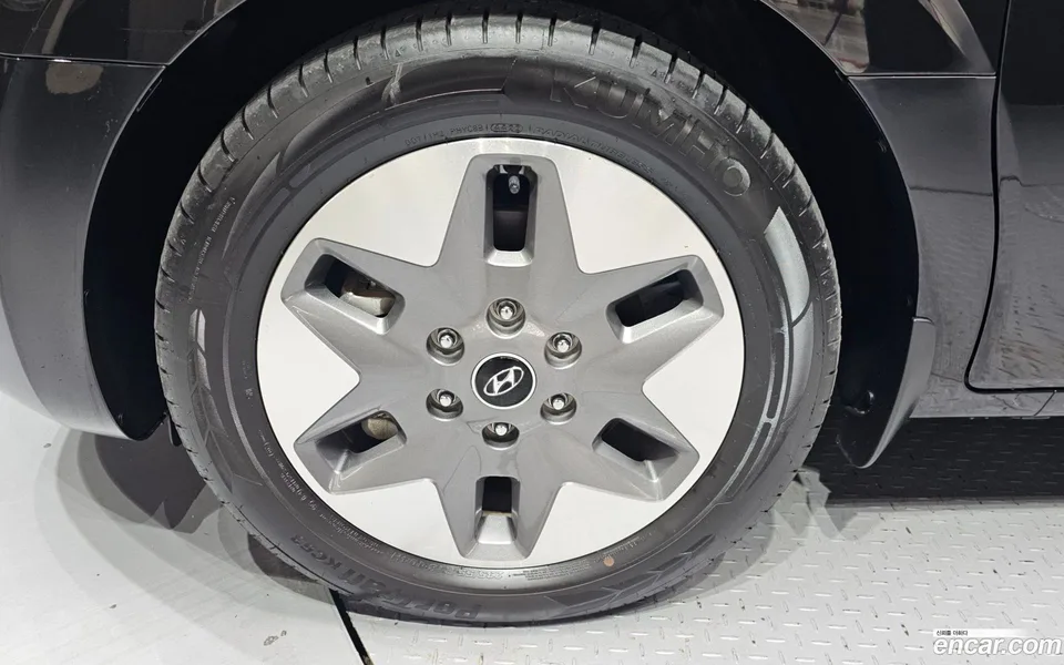 Hyundai Staria 11 2022 — миниатюра 5