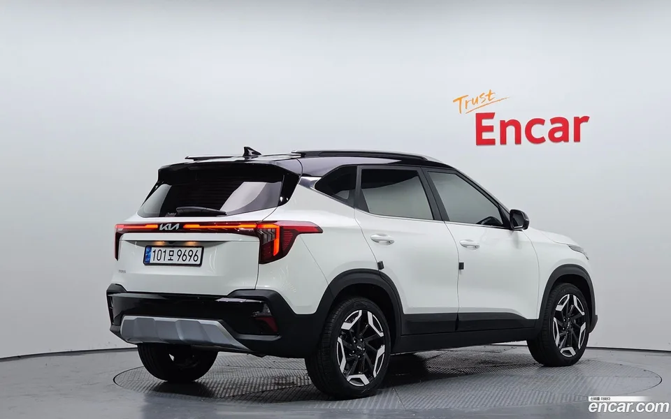 Kia Seltos 1.6 2WD 2024 — миниатюра 2