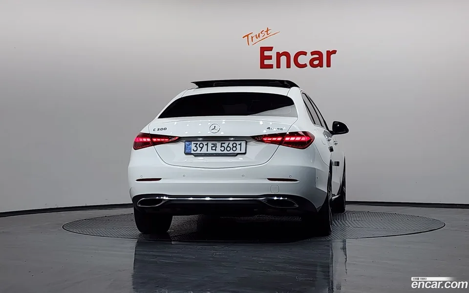 Mercedes-Benz C-Class C300 4MATIC 2023 — миниатюра 4
