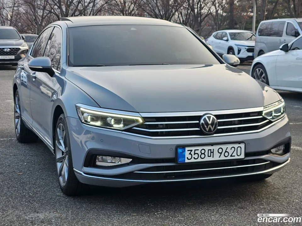 Volkswagen Passat GT 2.0 TDI 2022 — миниатюра 2