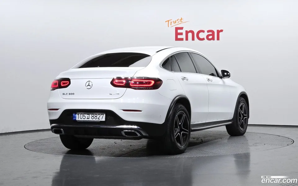 Mercedes-Benz GLC-Class GLC300 4MATIC 2023 — миниатюра 2