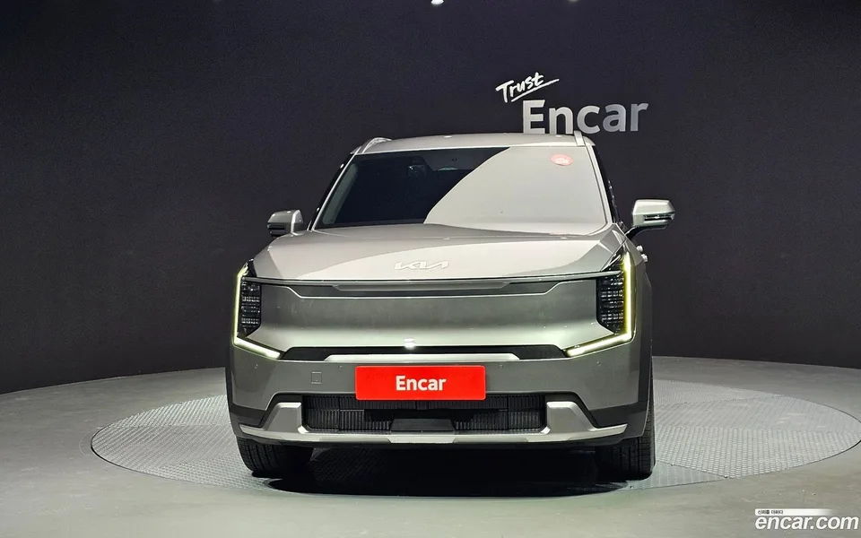 Kia EV9 4WD 2023 — миниатюра 3