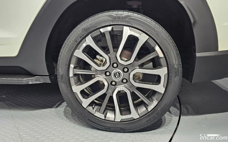 KG Mobility Torres 1.5 4WD 2023 — миниатюра 5