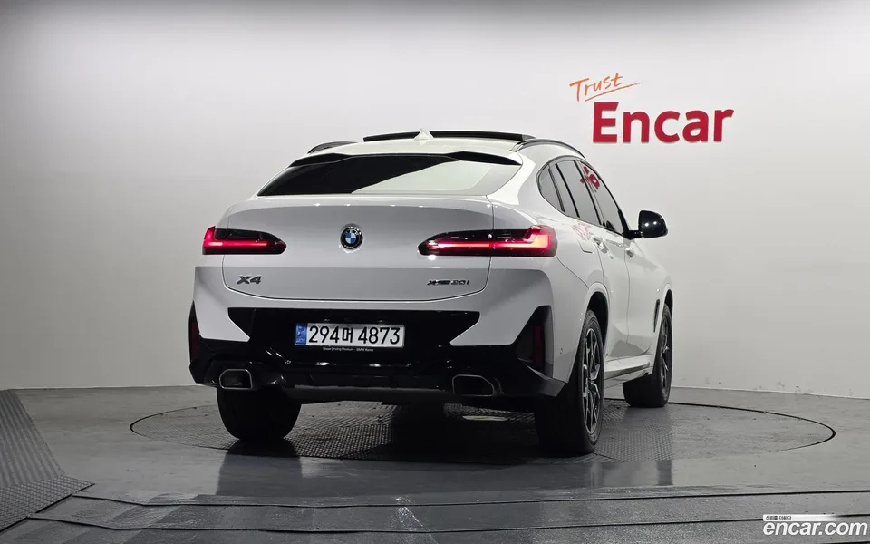 BMW X4 xDrive20i M 2022 — миниатюра 4