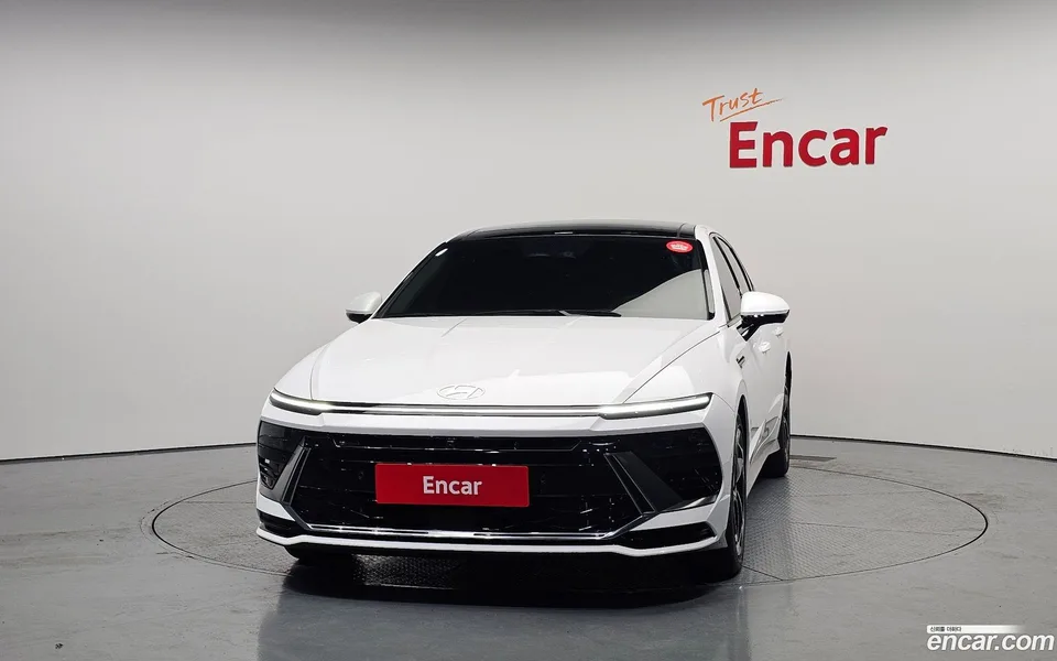 Hyundai Sonata The Edge Hybrid 2024 — миниатюра 3