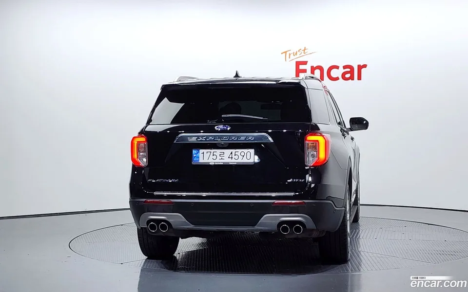 Ford Explorer 3.0 4WD 2022 — миниатюра 4