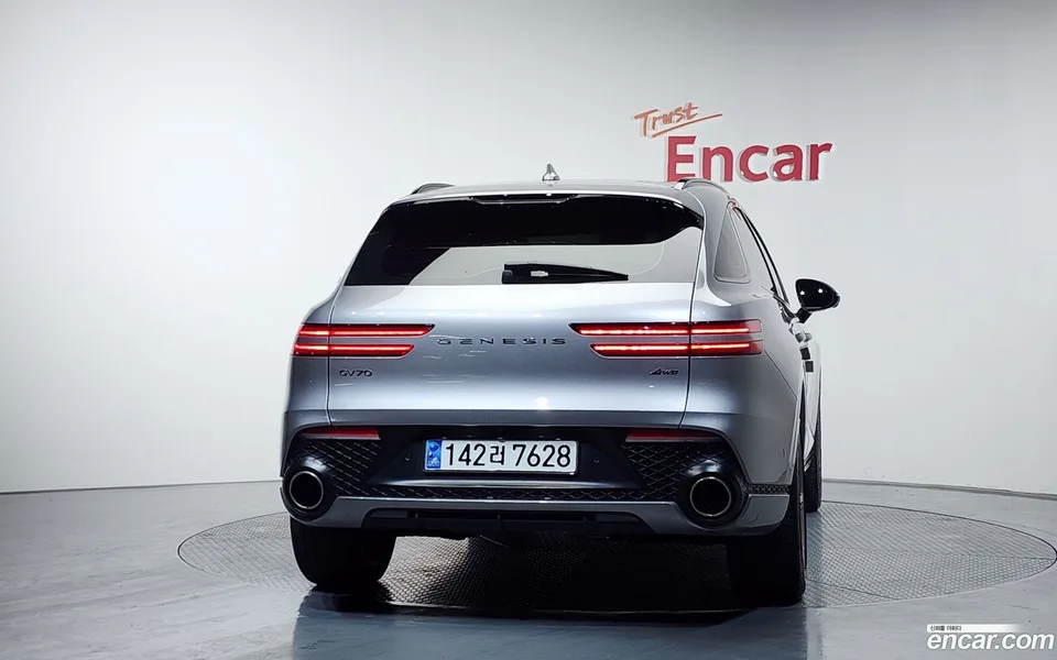 Genesis GV70 2.5T AWD 2023 — миниатюра 4