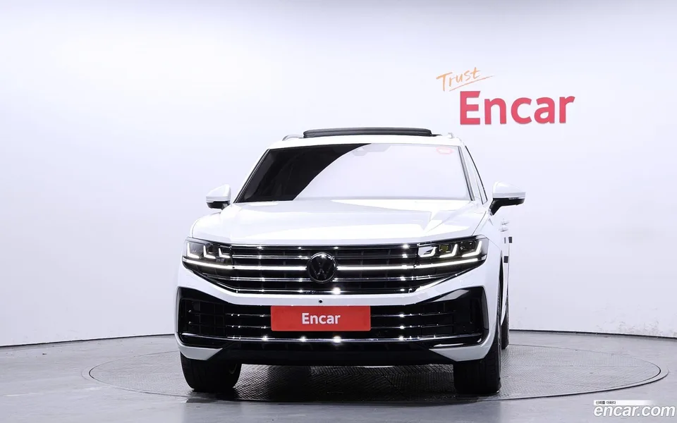 Volkswagen Touareg 3.0 TDI 2024 — миниатюра 3