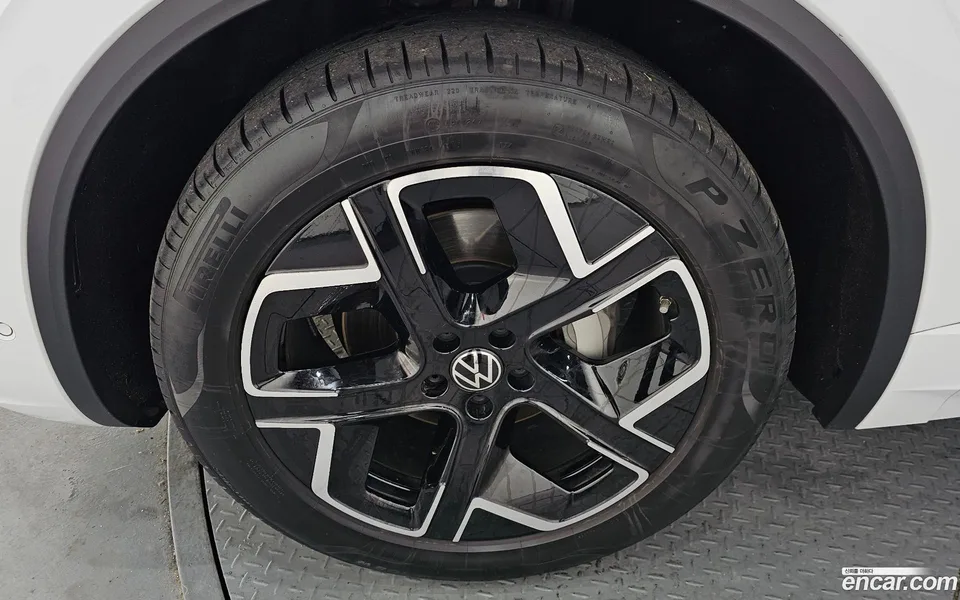 Volkswagen Touareg 3.0 TDI 2024 — миниатюра 5