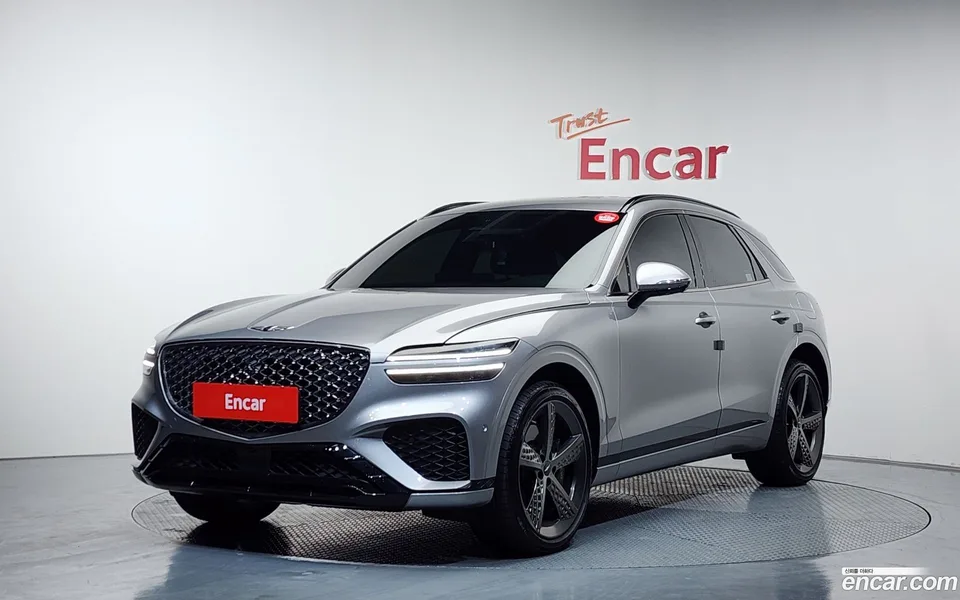 Genesis GV70 2.5T AWD 2023 — фото 1, купить с доставкой в Москву