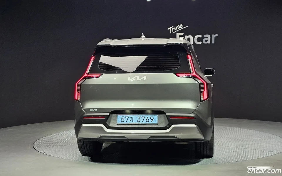 Kia EV9 4WD 2023 — миниатюра 4