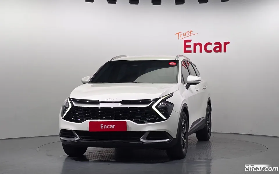Kia Sportage 2.0 2WD 2022 — миниатюра 3