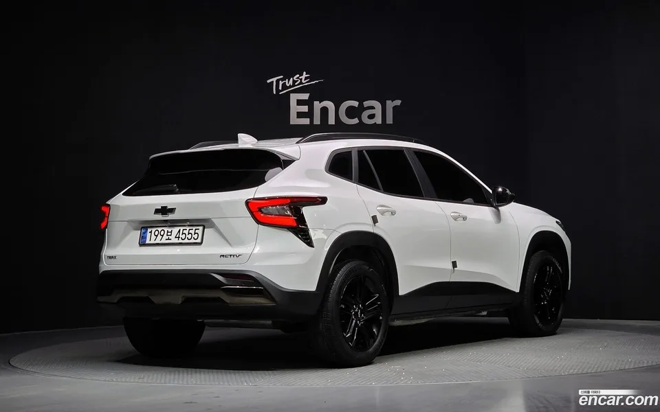 Chevrolet Trax Crossover 1.2 ACTIV 2023 — миниатюра 2