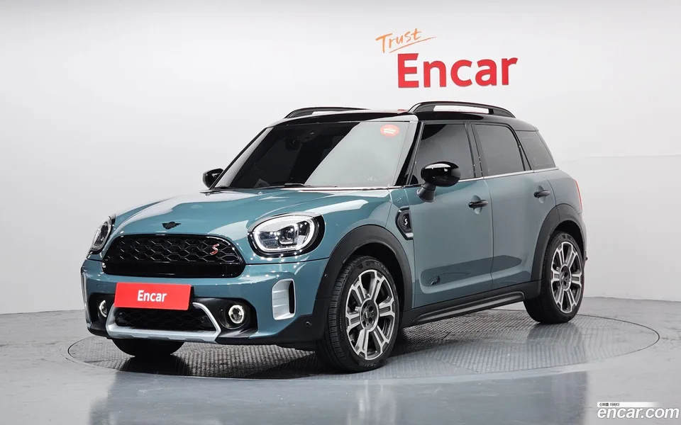 MINI Cooper S Countryman ALL4 2022 — фото 1, купить с доставкой в Москву