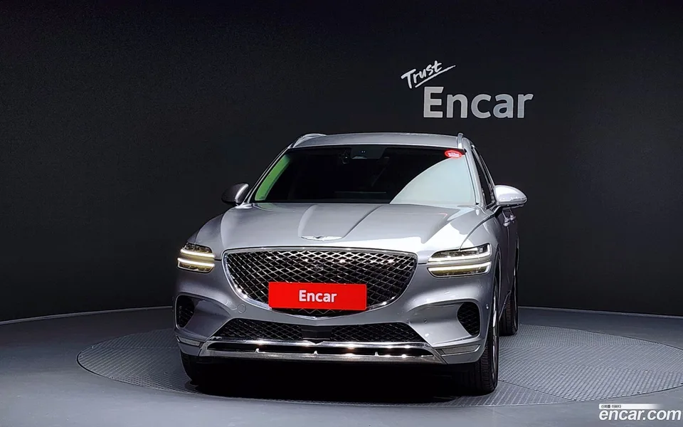 Genesis GV70 2.5T 2WD 2023 — миниатюра 3